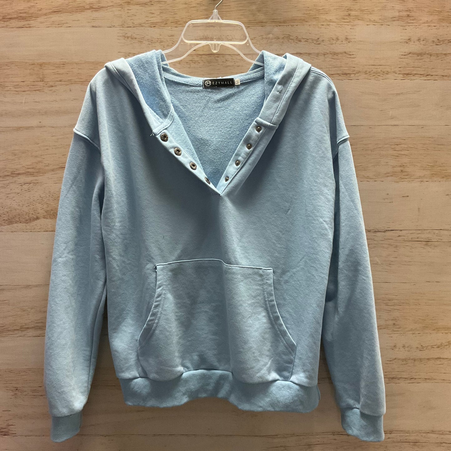 Top Long Sleeve By Clothes Mentor In Blue, Size: M