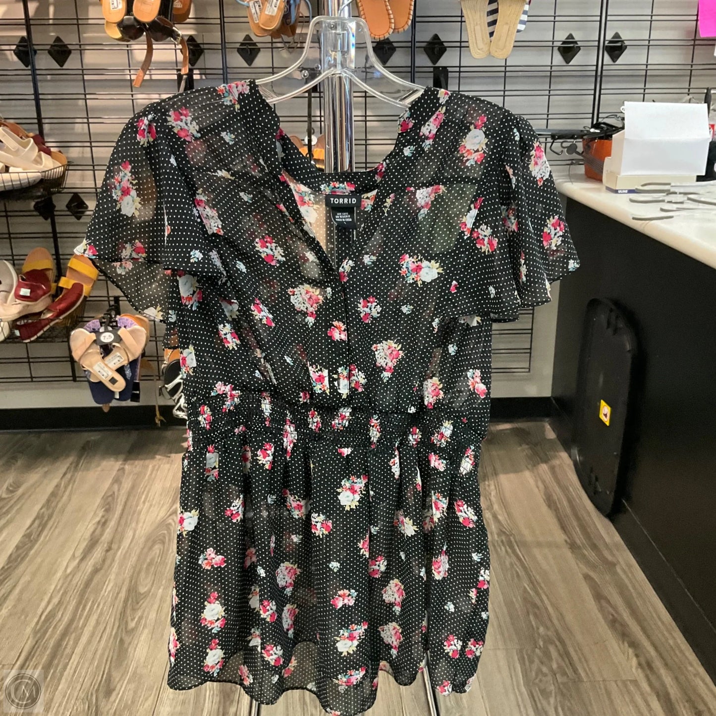 Top Short Sleeve By Torrid In Floral Print, Size: 1x
