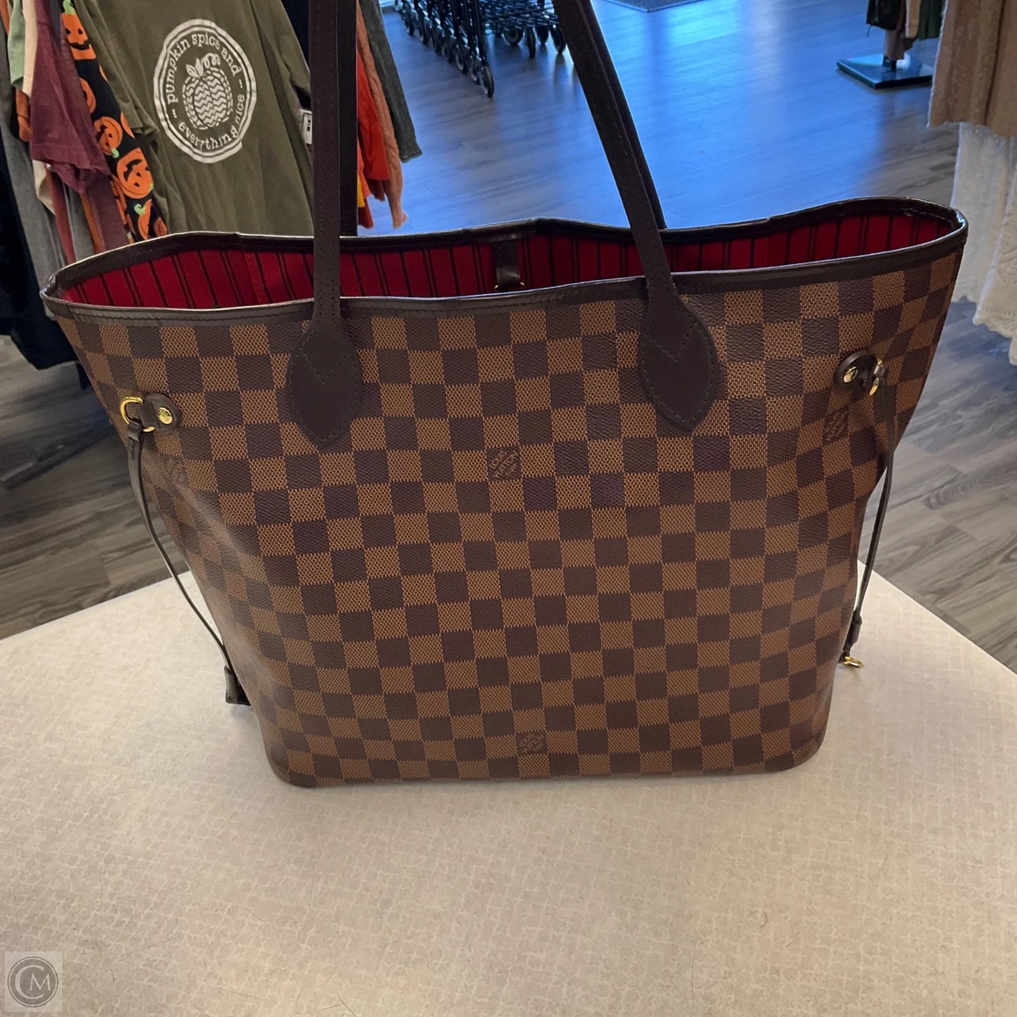 Handbag Luxury Designer By Louis Vuitton, Size: Large