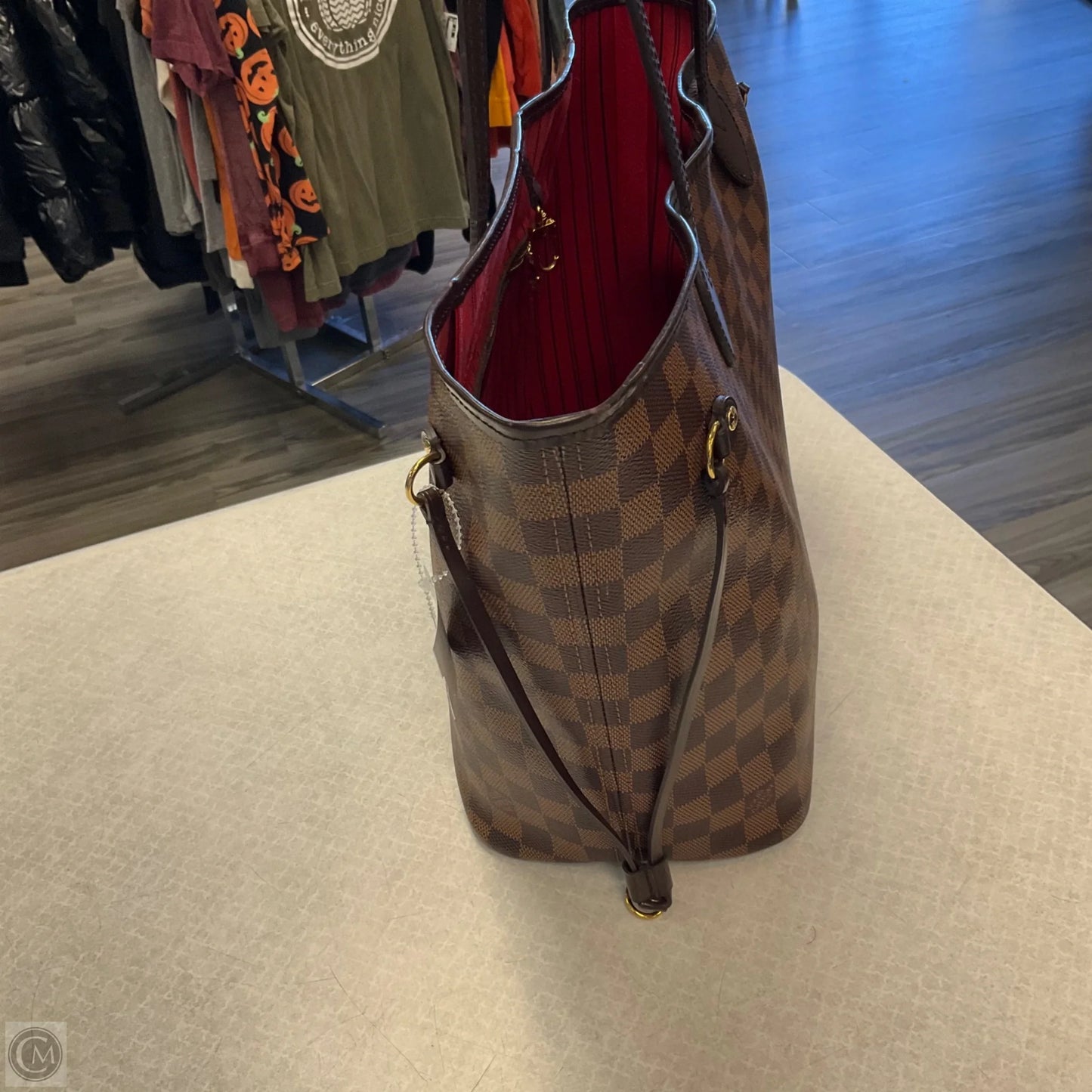 Handbag Luxury Designer By Louis Vuitton, Size: Large
