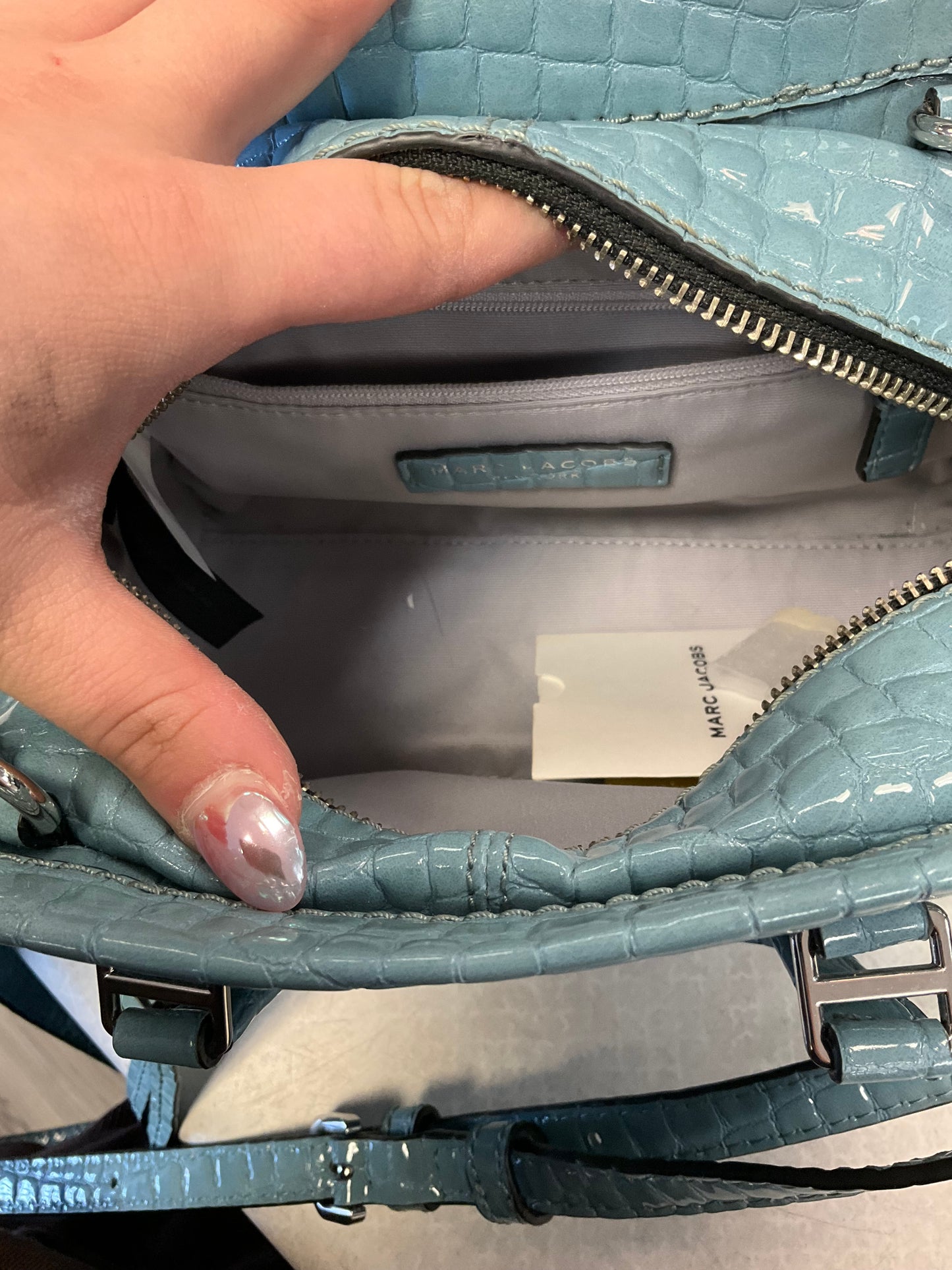 Crossbody Luxury Designer By Marc Jacobs, Size: Small