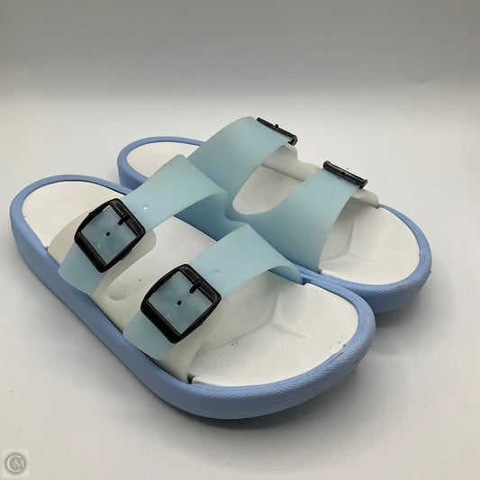 Sandals Flats By Clothes Mentor In Blue, Size: 7.5