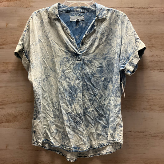 Top Short Sleeve By Clothes Mentor In Blue, Size: M