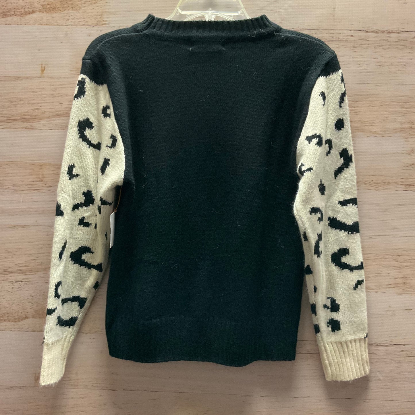 Sweater By Clothes Mentor In Black, Size: S