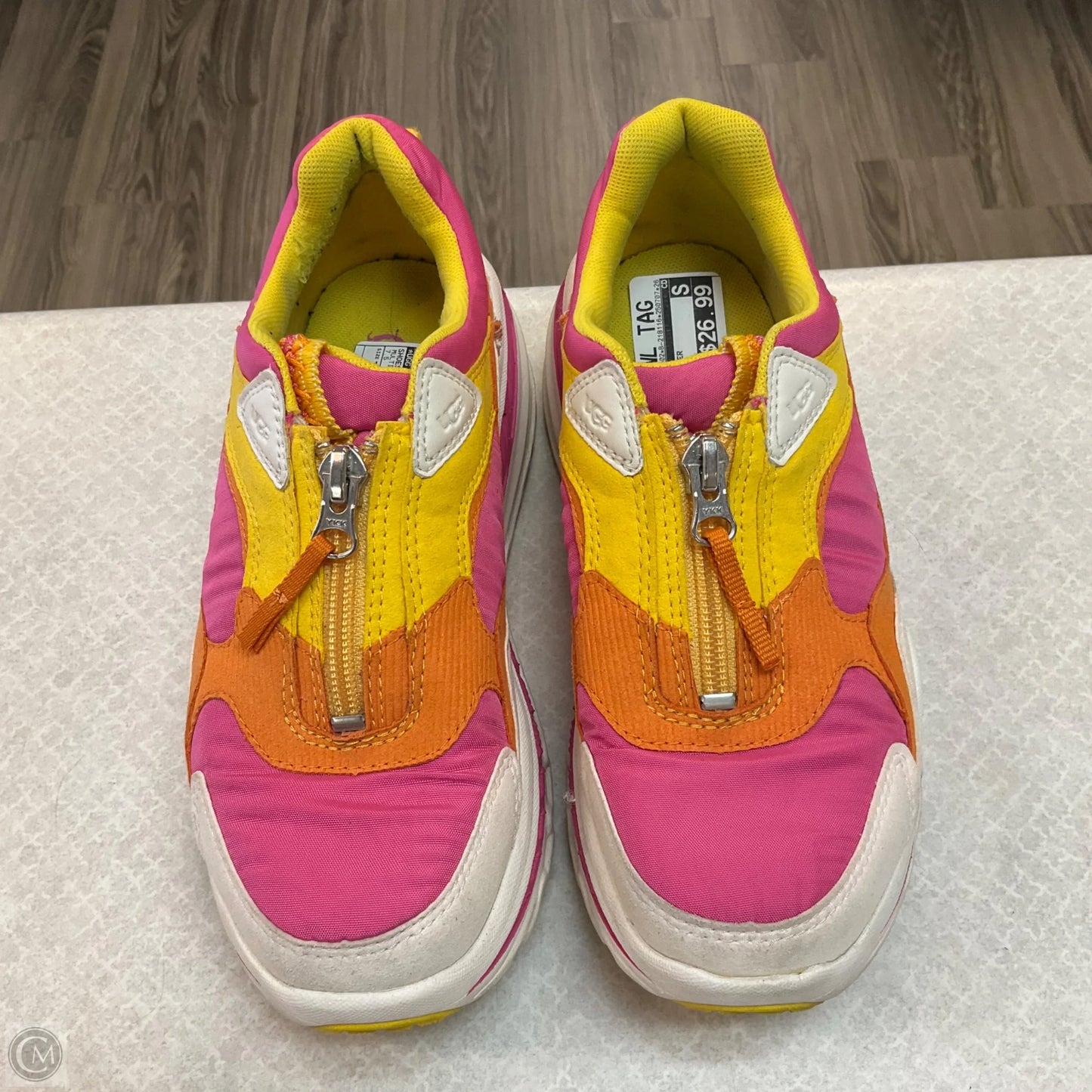 Shoes Designer By Ugg In Multi-colored, Size: 7.5
