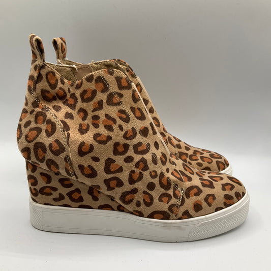 Shoes Heels Platform By Serra In Animal Print, Size: 7