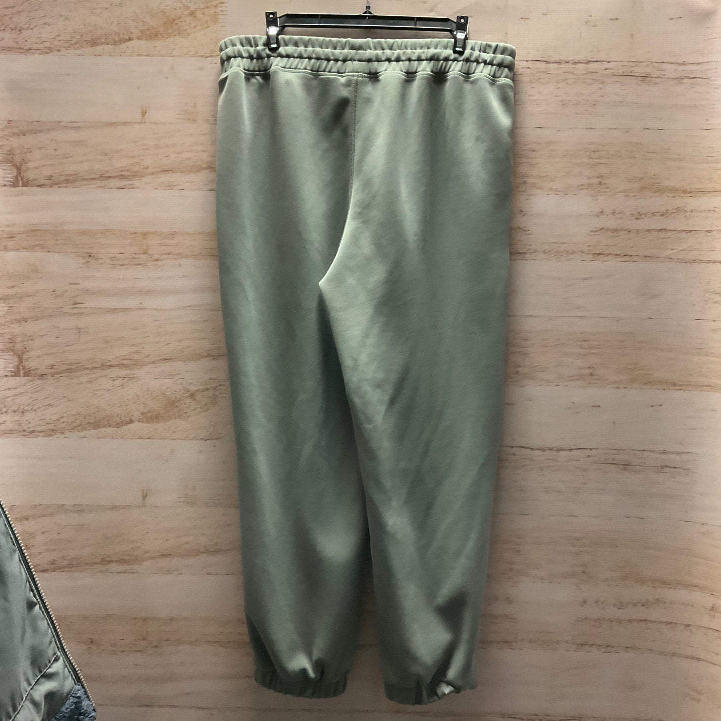 Pants Joggers By Bailey 44 In Green, Size: L