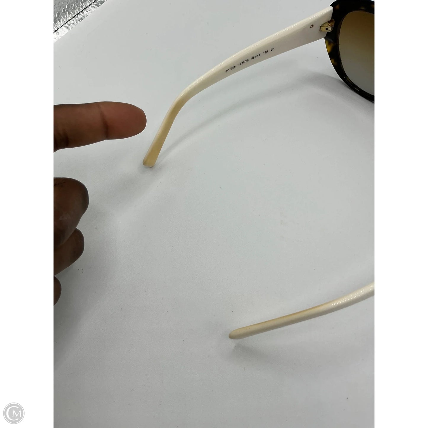 Sunglasses Designer By Tory Burch
