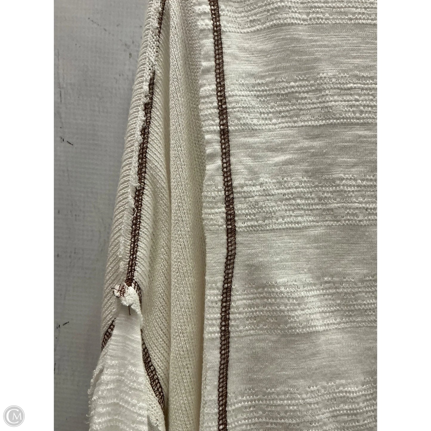 Top Long Sleeve By Pol In Cream, Size: S