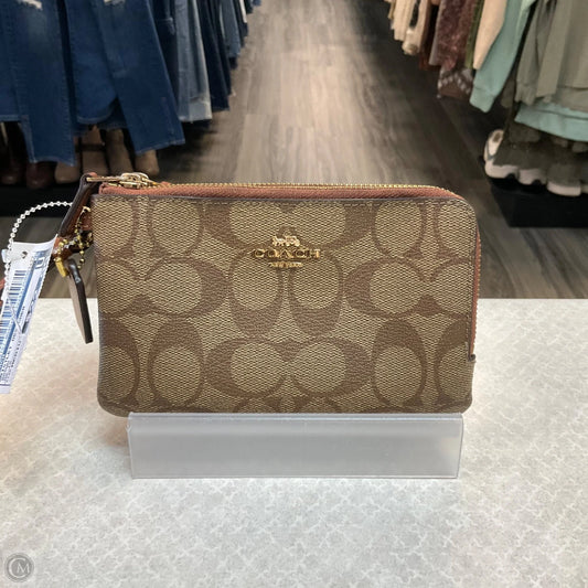 Wristlet Designer By Coach, Size: Medium