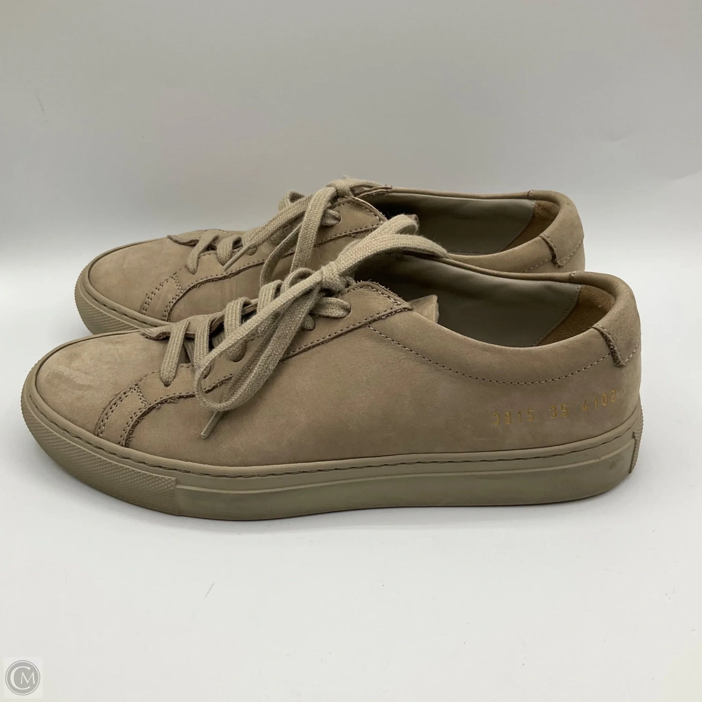 Shoes Sneakers By Clothes Mentor In Tan, Size: 6