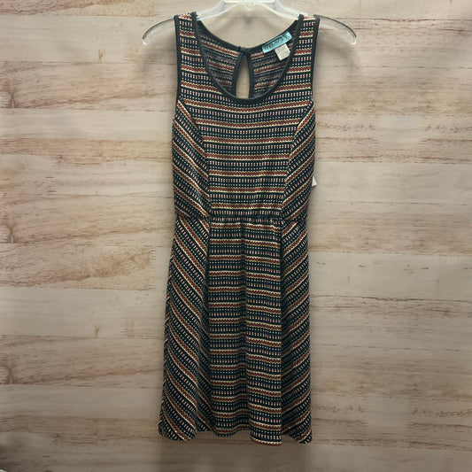 Dress Casual Short By Clothes Mentor In Striped Pattern, Size: S