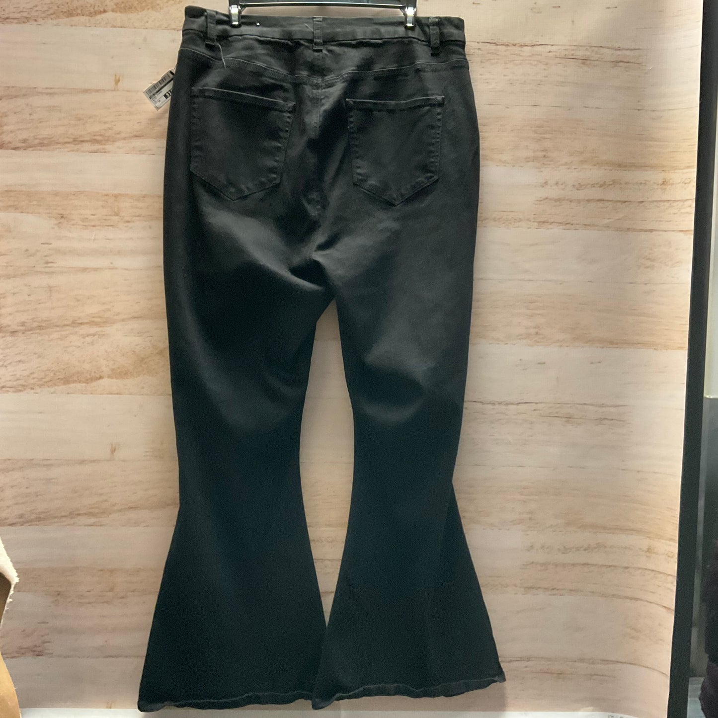 Jeans Flared By Rue 21 In Black, Size: 18