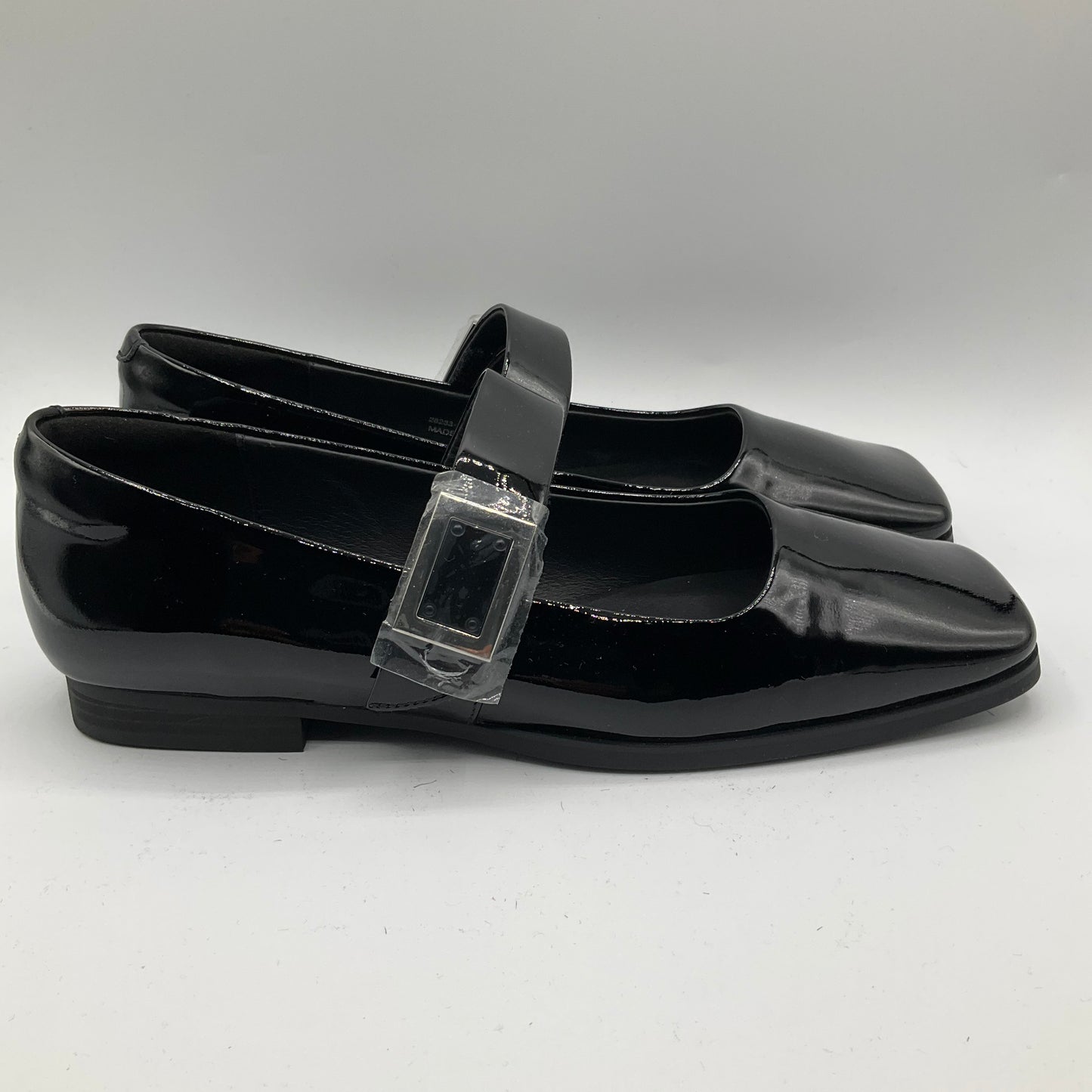 Shoes Flats By Clothes Mentor In Black, Size: 7