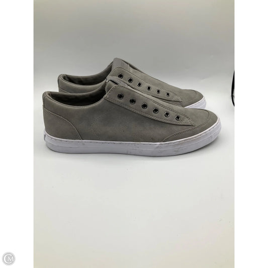 Shoes Sneakers By Guess In Grey, Size: 9.5