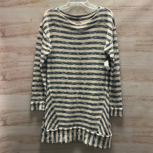 Dress Casual Short By Soft Surroundings In Striped Pattern, Size: M