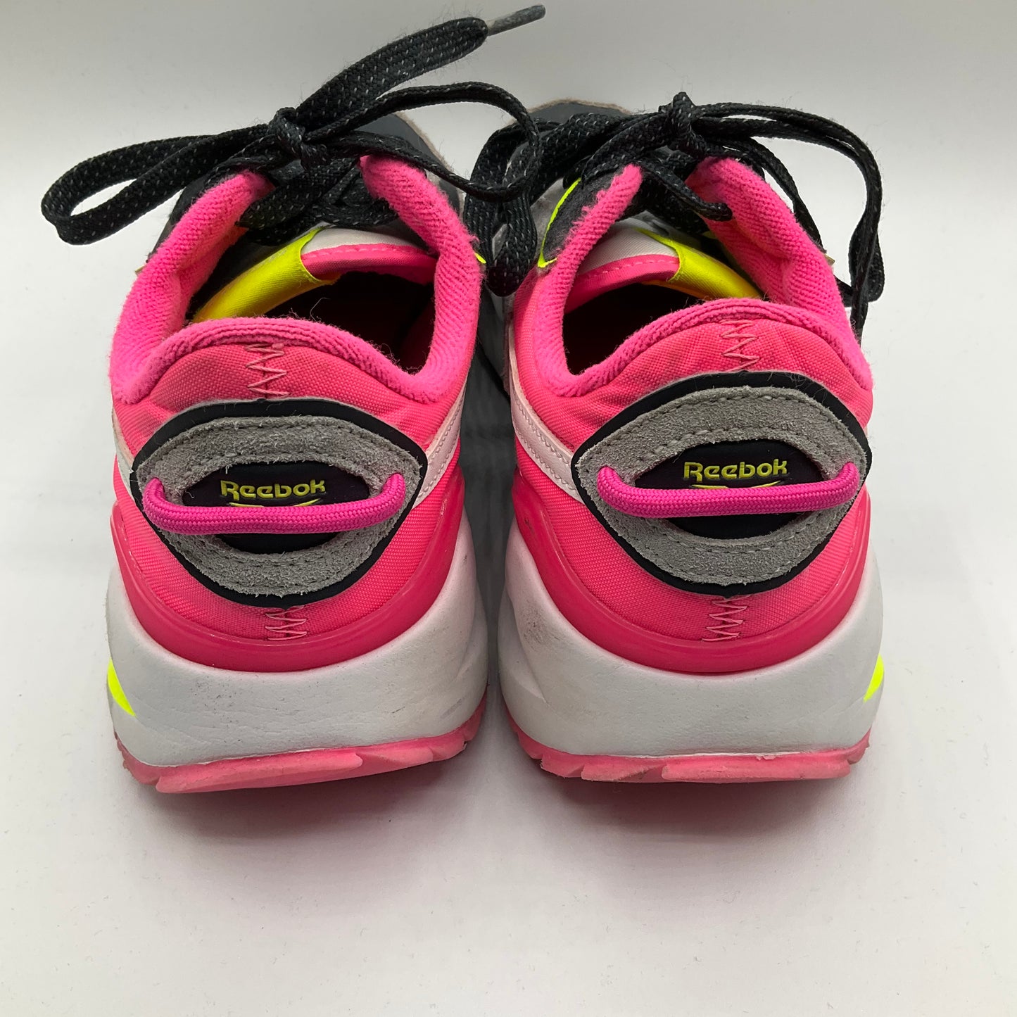 Shoes Athletic By Reebok In Pink & White, Size: 9