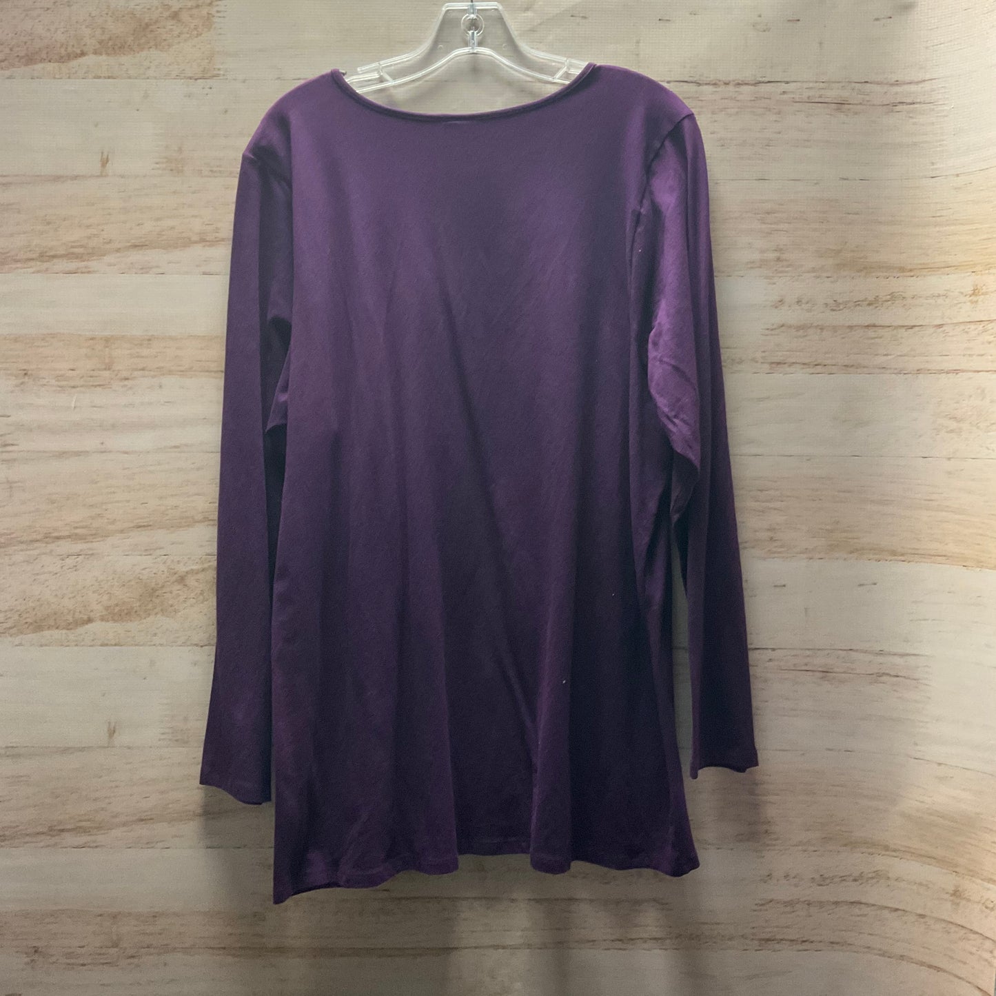 Top Long Sleeve By Torrid In Purple, Size: 4x