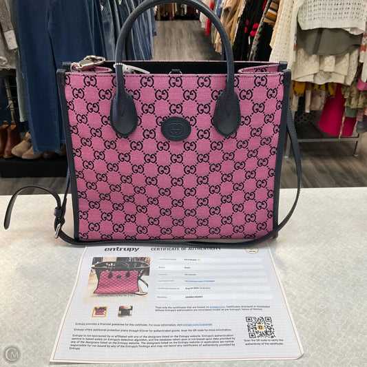 Handbag Luxury Designer By Gucci, Size: Medium