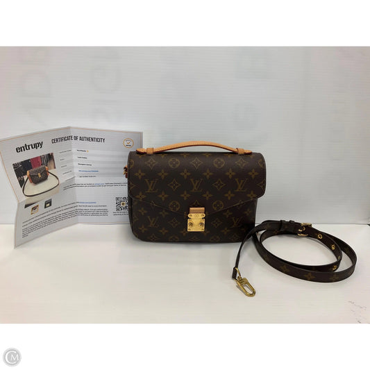 Crossbody Luxury Designer By Louis Vuitton, Size: Small