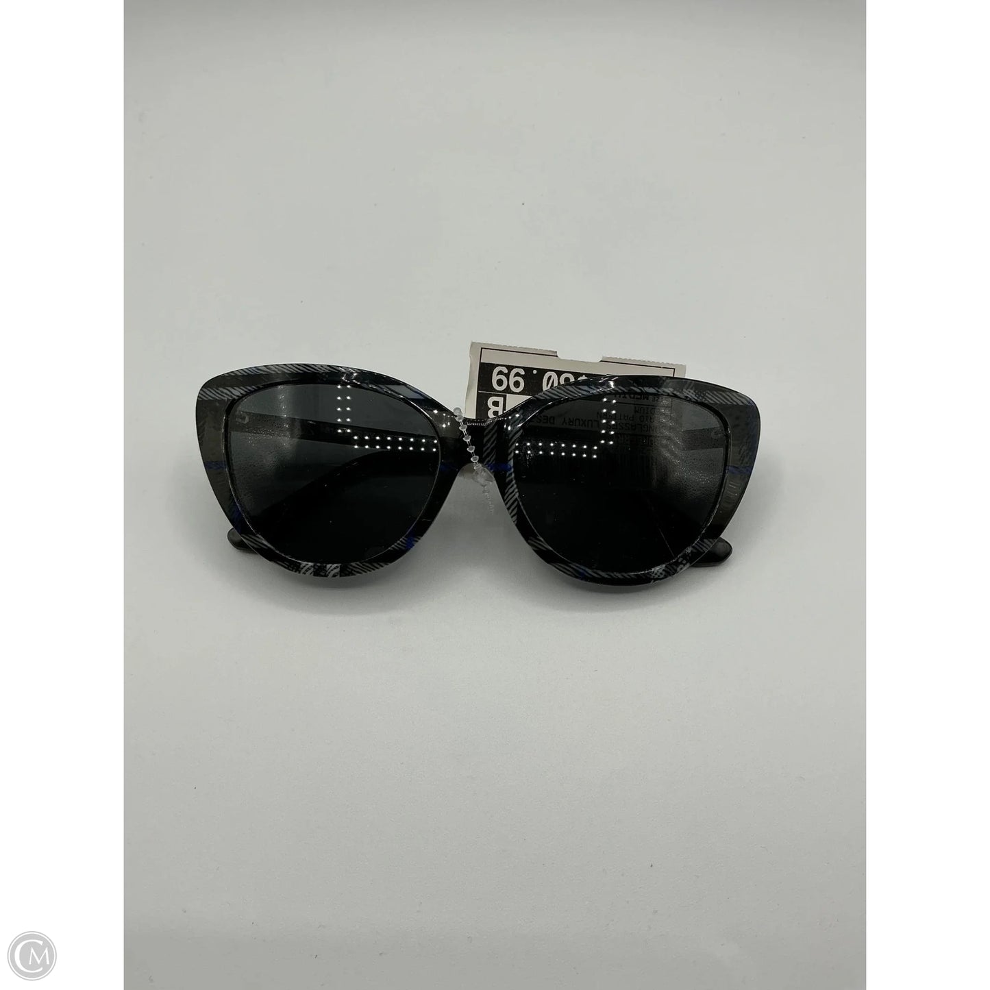 Sunglasses Luxury Designer By Burberry, Size: Medium