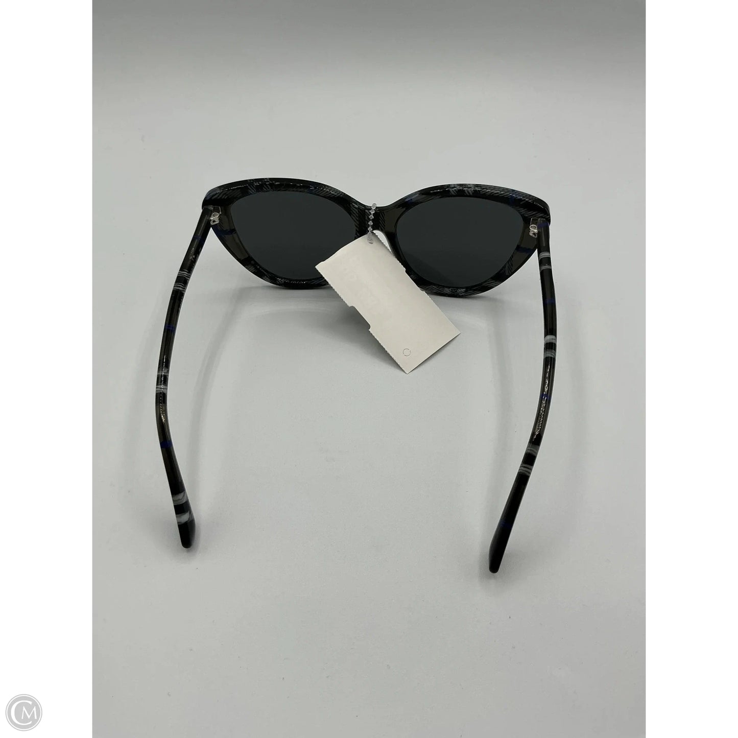 Sunglasses Luxury Designer By Burberry, Size: Medium