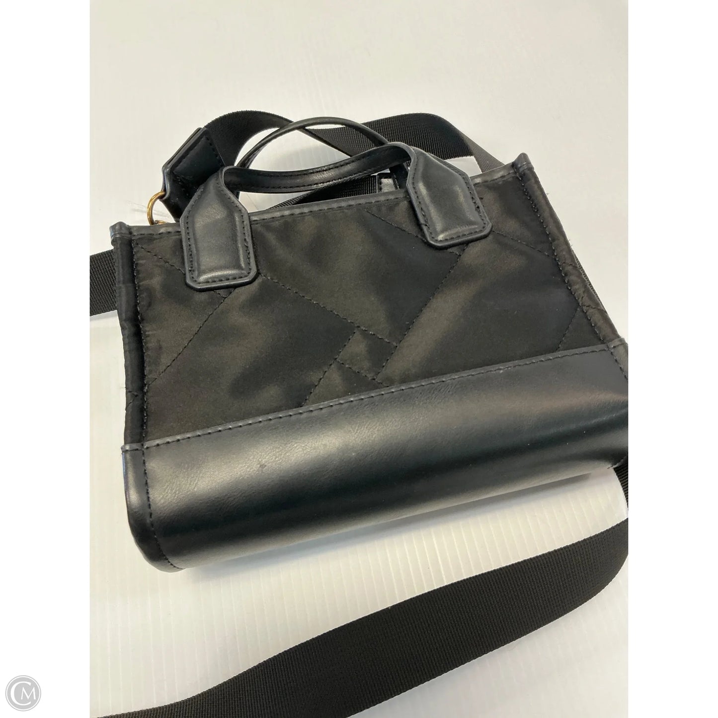 Crossbody Designer By Kurt Geiger, Size: Small