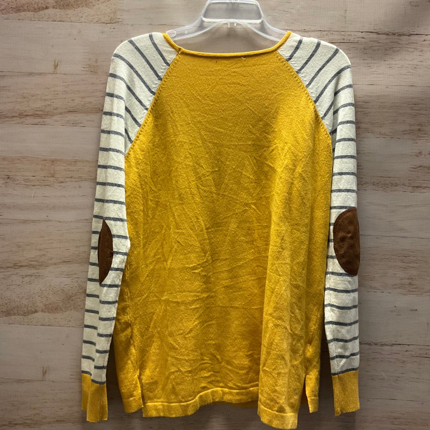 Top Long Sleeve By Clothes Mentor In Yellow, Size: S