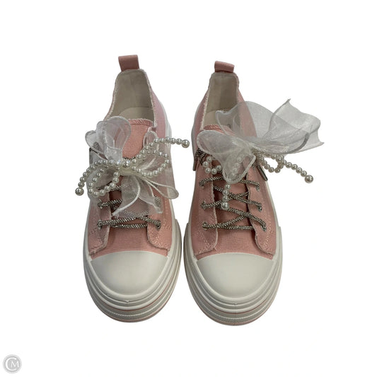 Shoes Sneakers By Very G In Pink, Size: 8