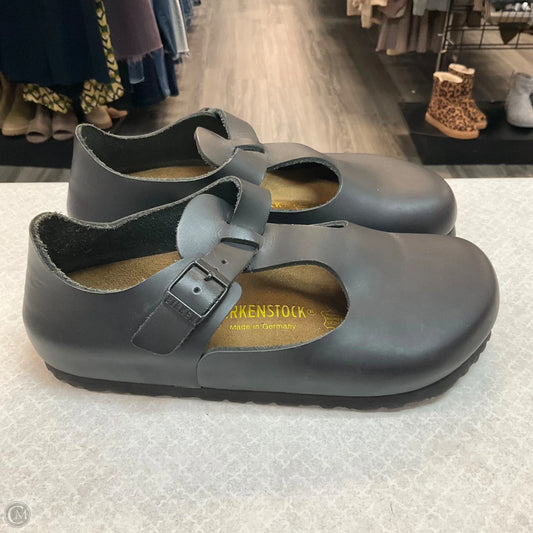 Sandals Flats By Birkenstock In Black, Size: 7.5