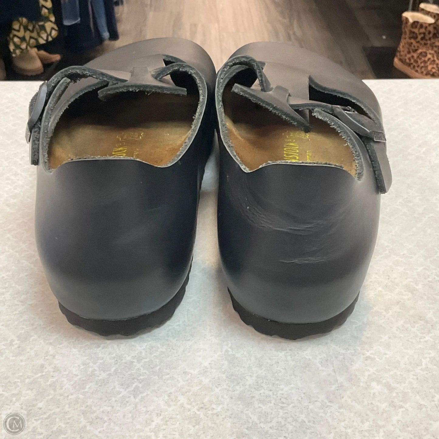 Sandals Flats By Birkenstock In Black, Size: 7.5