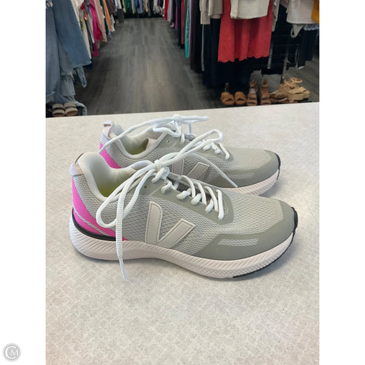 Shoes Sneakers By Veja In Grey, Size: 6