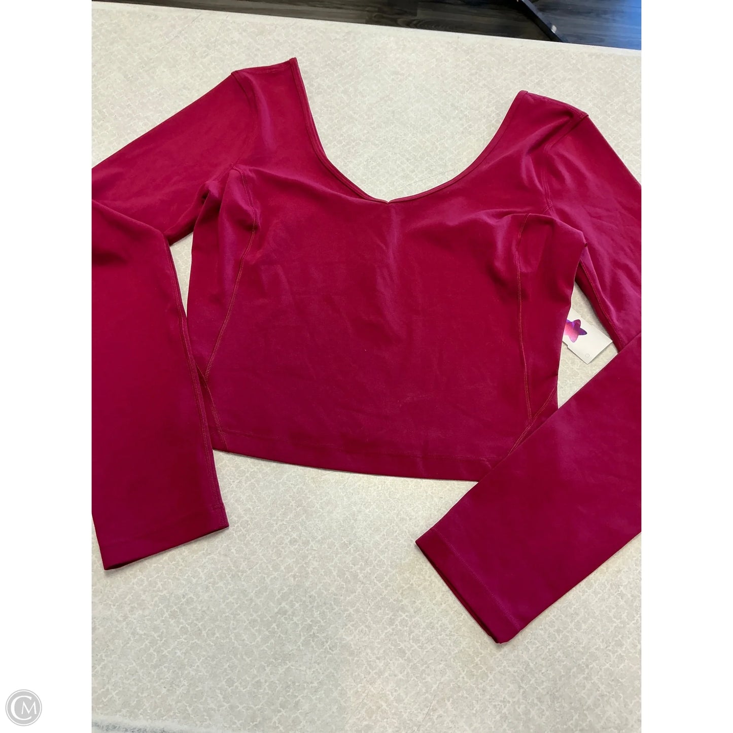 Athletic Top Long Sleeve Collar By Lululemon In Red, Size: 6