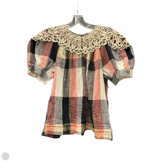 Top Short Sleeve By Anthropologie In Plaid Pattern, Size: S