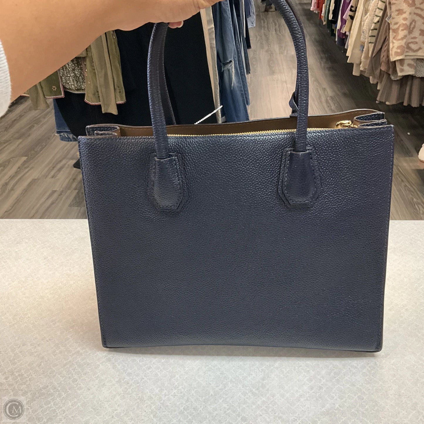 Handbag Designer By Michael Kors, Size: Medium