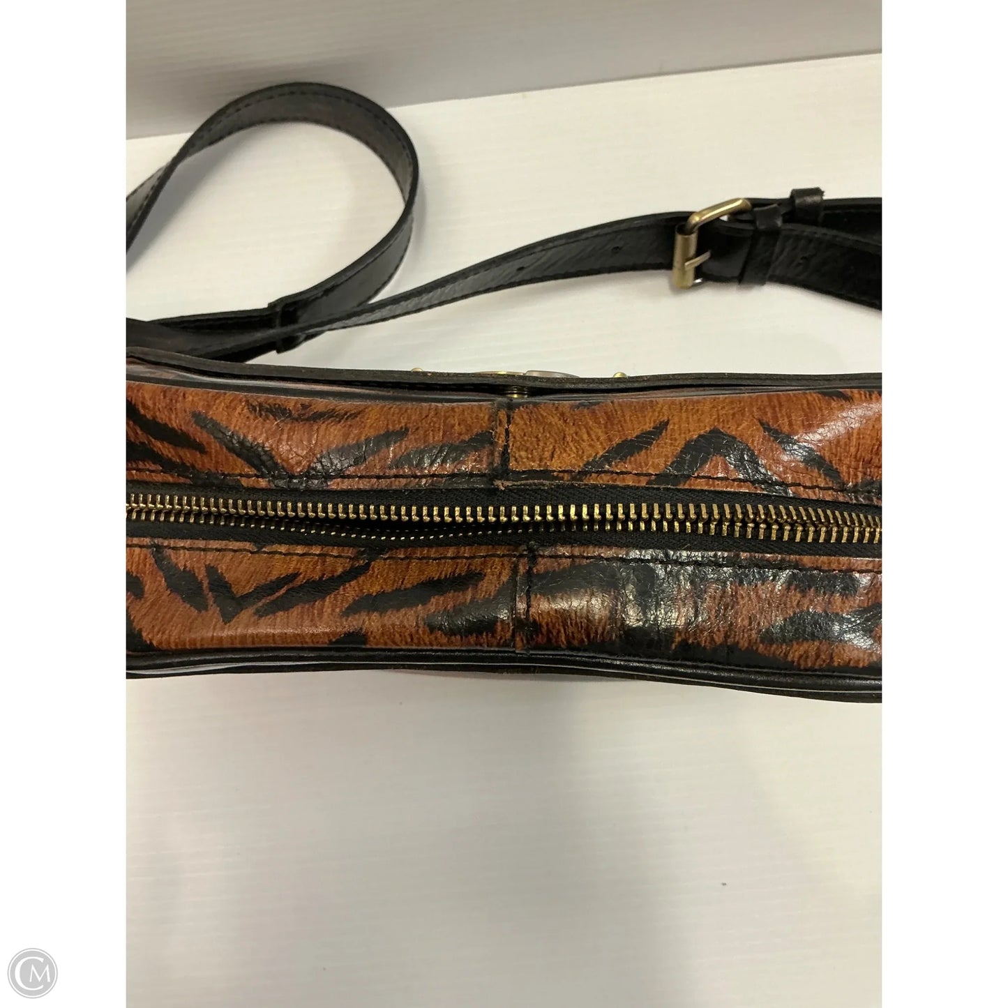 Crossbody Designer By Patricia Nash, Size: Medium