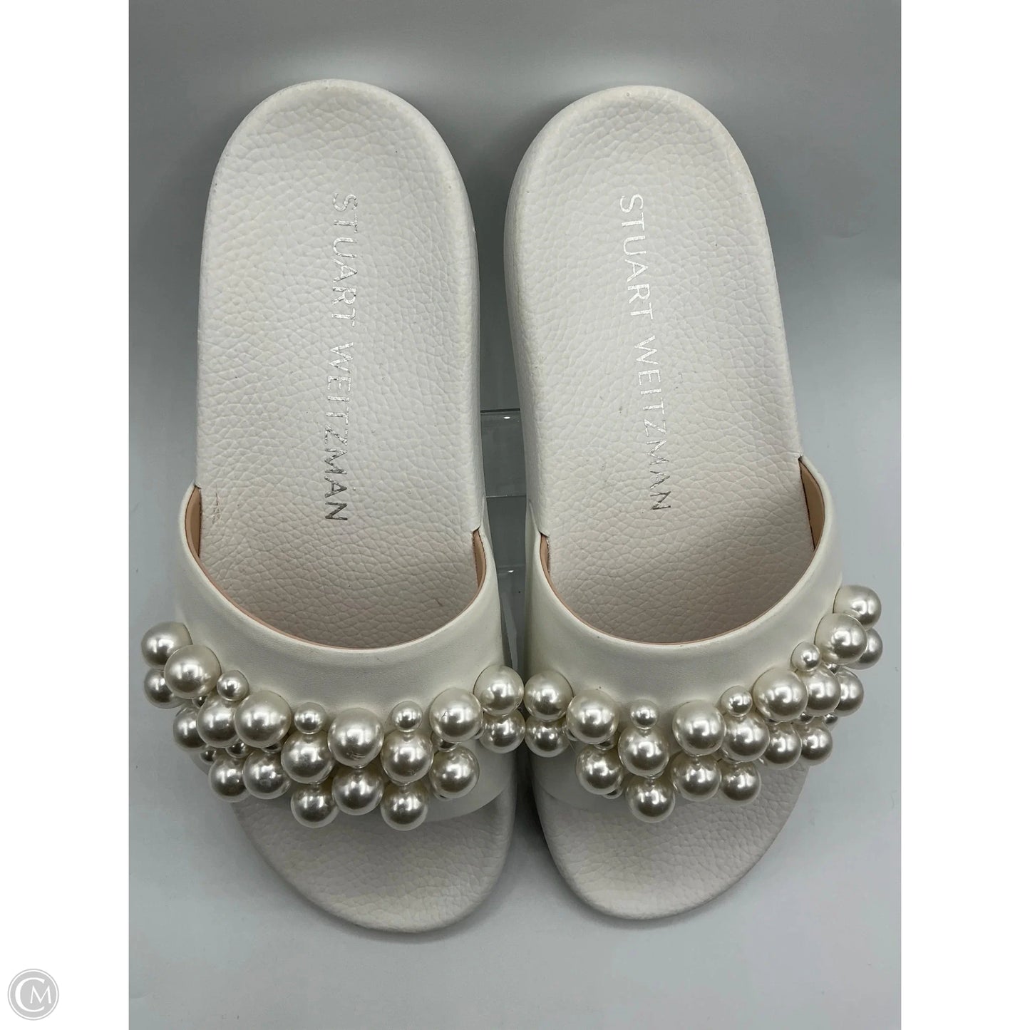 Sandals Designer By Stuart Weitzman In White, Size: 8