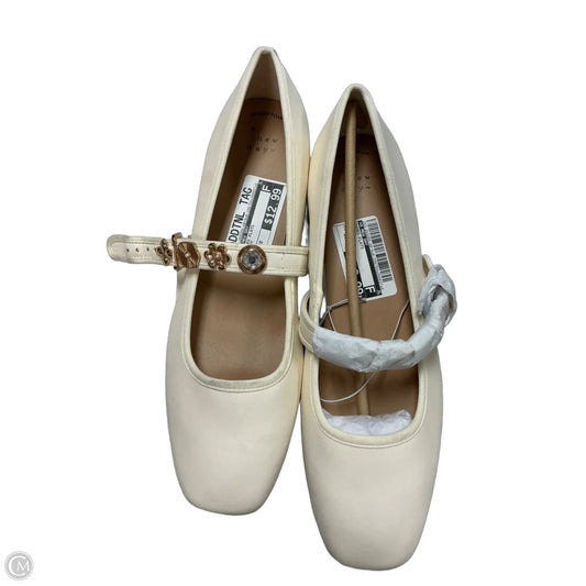 Shoes Flats By A New Day In Cream, Size: 10