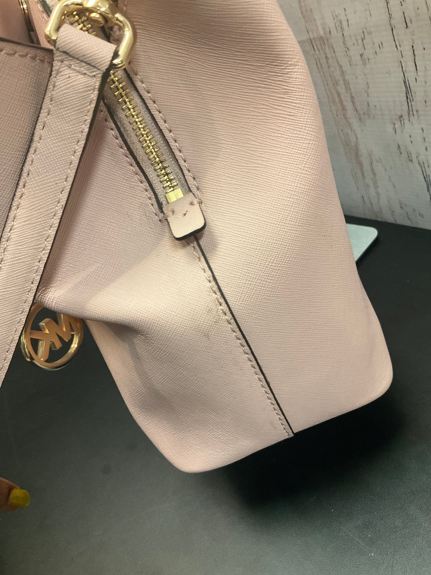 Handbag Designer By Michael Kors, Size: Large