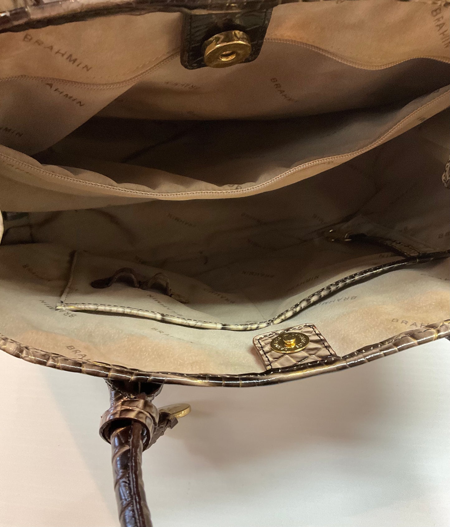 Handbag Designer By Brahmin, Size: Medium